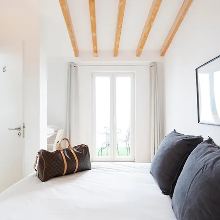 Sao Vicente Bedrooms Πανσιόν