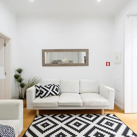 Sao Vicente Bedrooms בית הארחה ליסבון