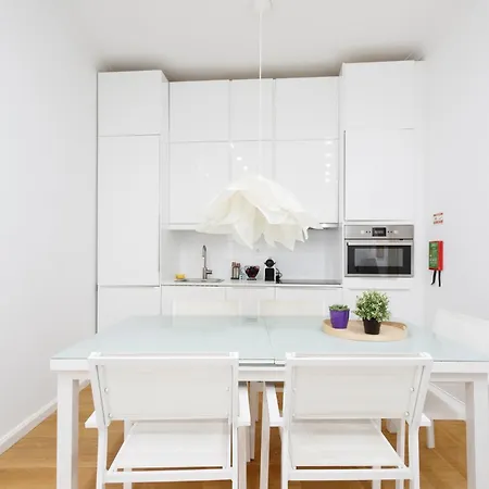 Sao Vicente Bedrooms בית הארחה ליסבון