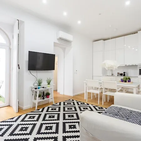 Sao Vicente Bedrooms 3* ליסבון